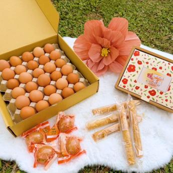 【含運精選B】蛋捲1盒<br>+土雞蛋30顆+皮蛋4顆